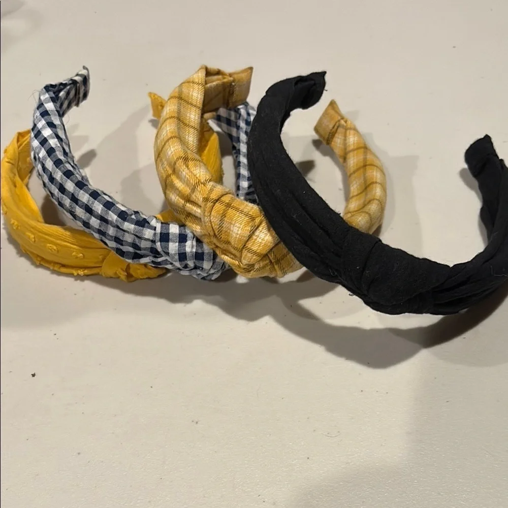 Women's Headbands / Big Girls.  Hair Accessories.  Set of 4. Knot design